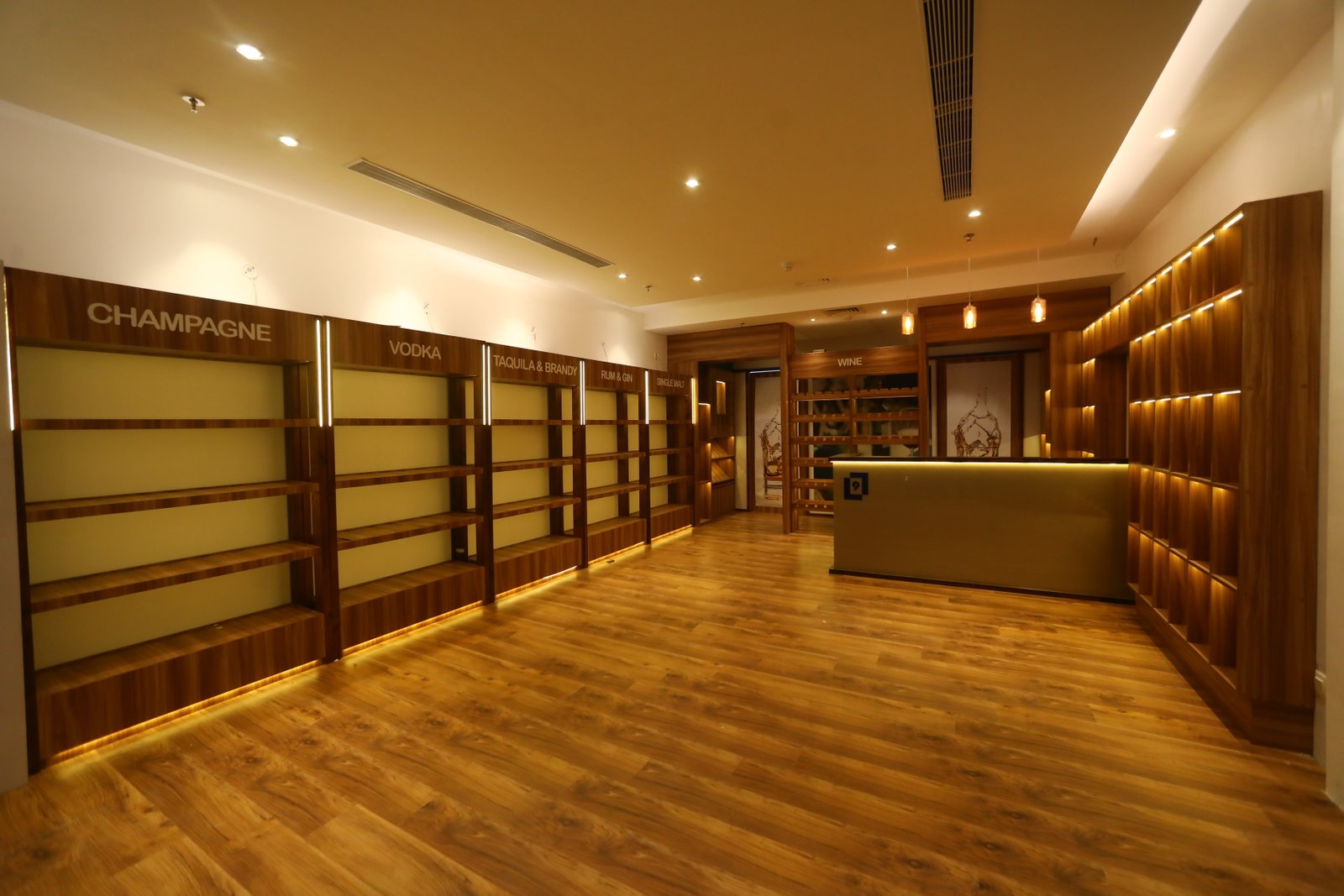 liquor-store-interior-&-exterior-design-next-bc